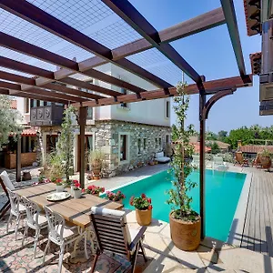 https://akanthus-hotel-ephesus.aegeanhotels.net