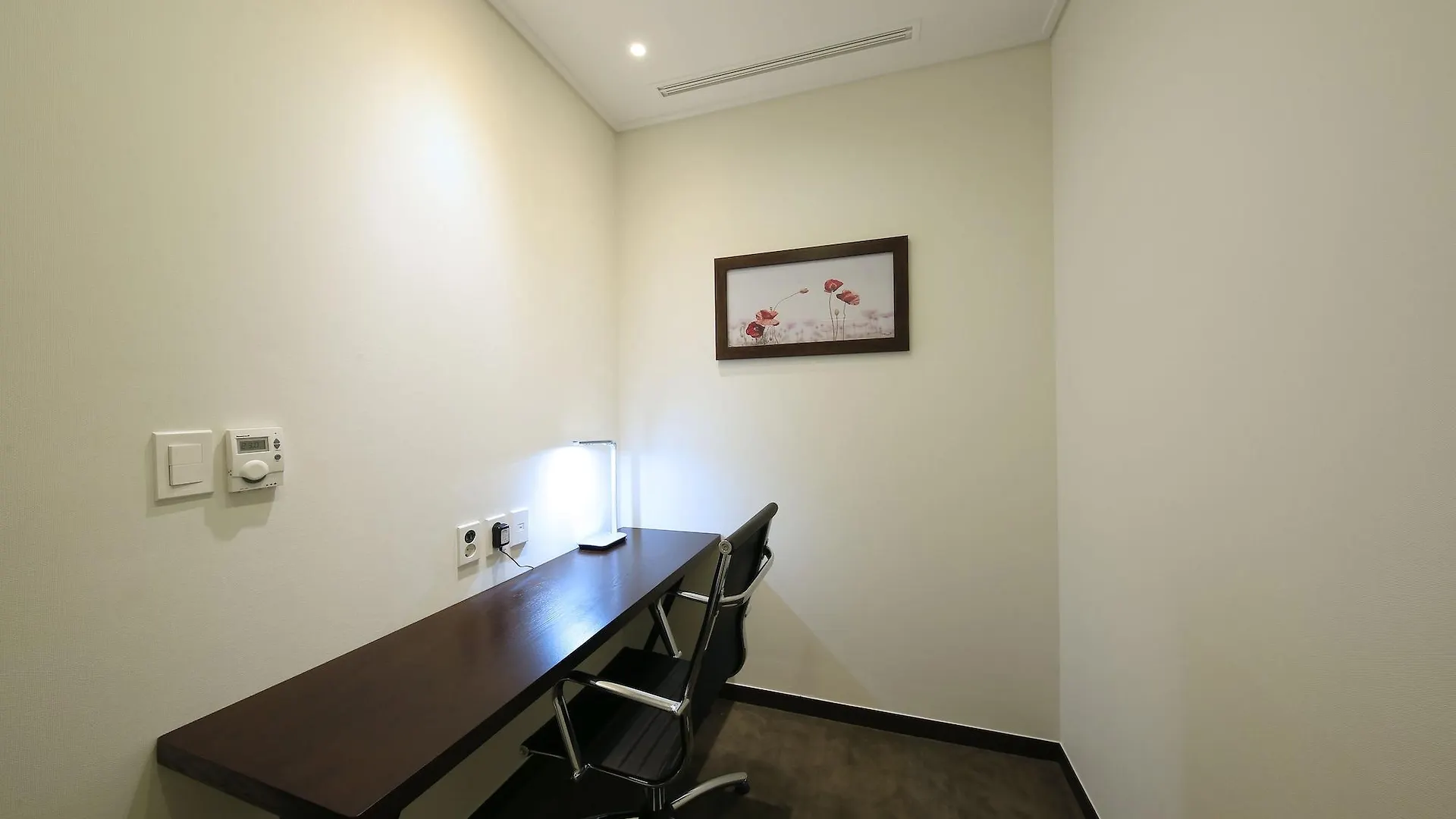 Orakai Insadong Suites Seoul South Korea