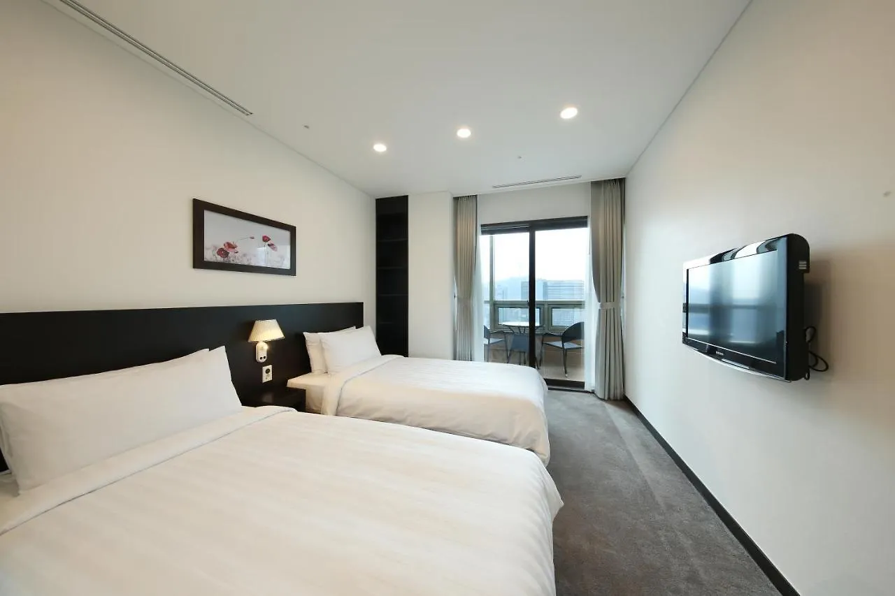 Orakai Insadong Suites Seoul Aparthotel